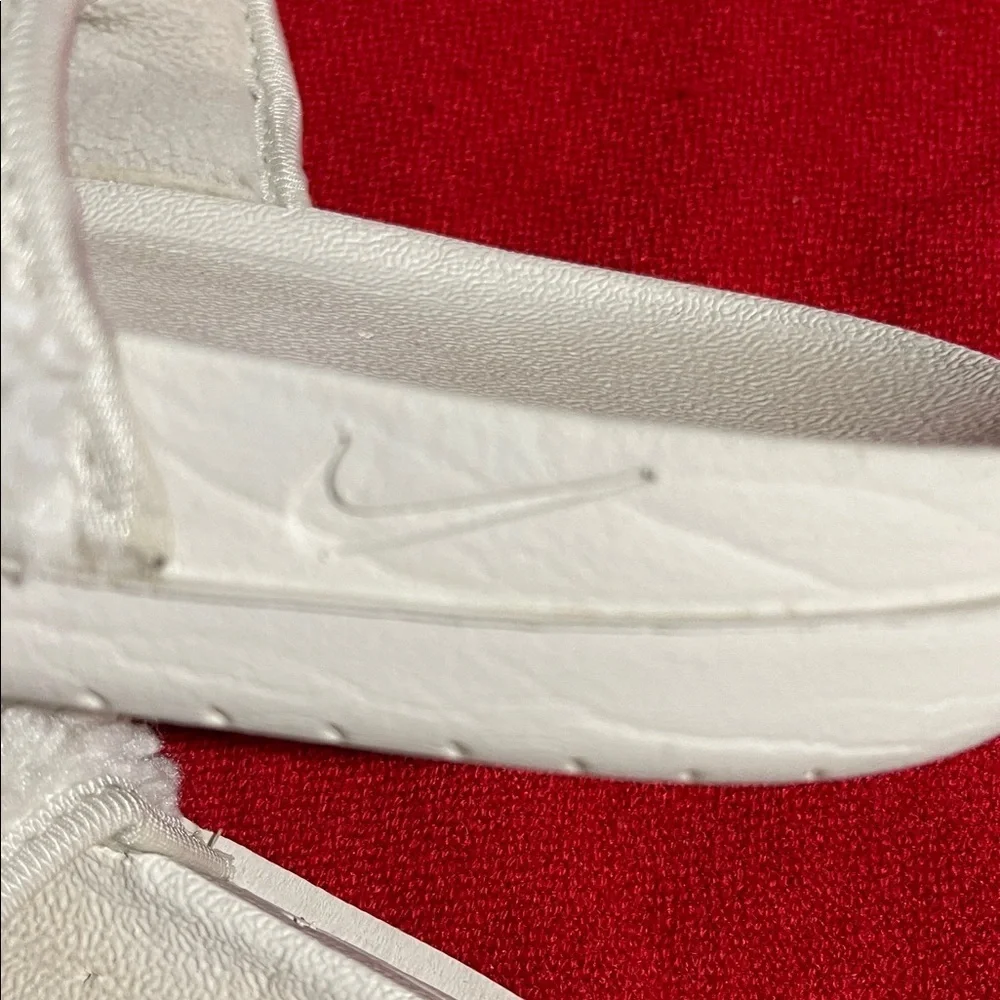 Nike Off Court Duo Sherpa Slide Sandals White Woman's Size 10 Shoes DX0555-002